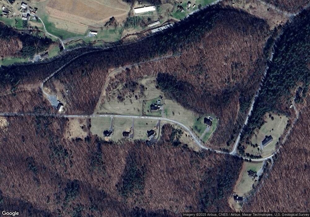 446 Fable Rd, Hedgesville, WV 25427 - photo 1