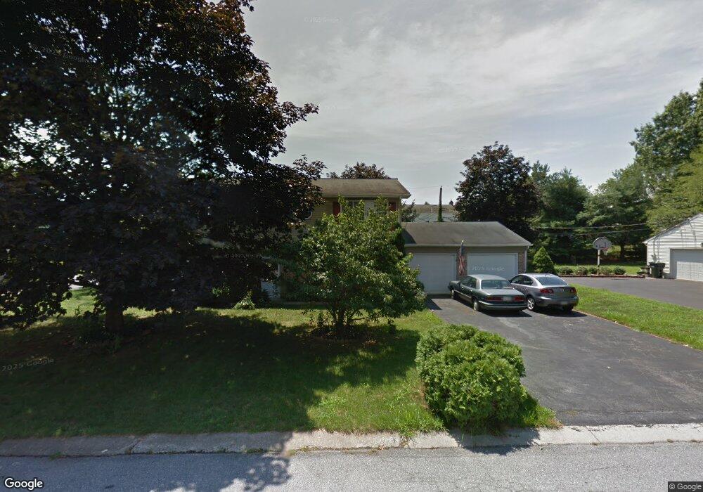 146 Brookside Ave, Hershey, PA 17033 - photo 1