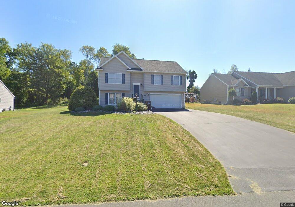 50 Sandy La, Bethlehem, NY 12158 - photo 1