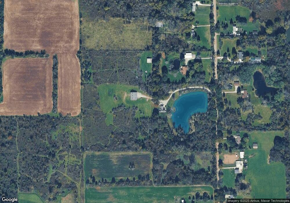 6392 van Vleet Rd, Swartz Creek, MI 48473 - photo 1