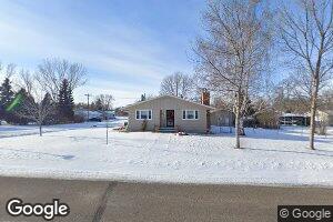 61 5th St SE, Garrison, ND 58540