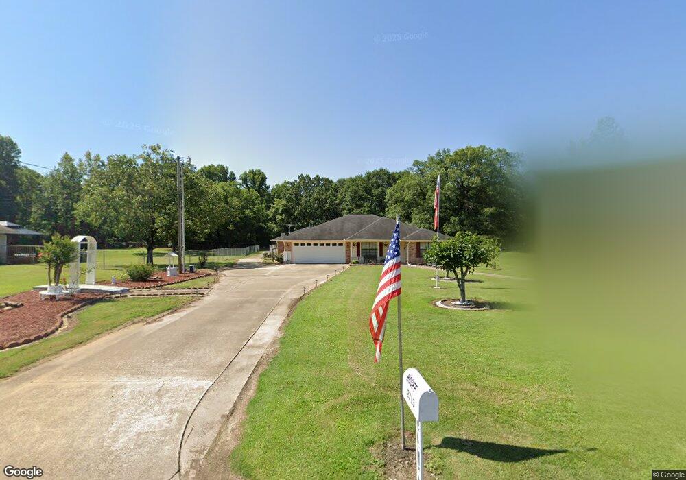 2713 Phillips Ln, Texarkana, TX 75501 - photo 1