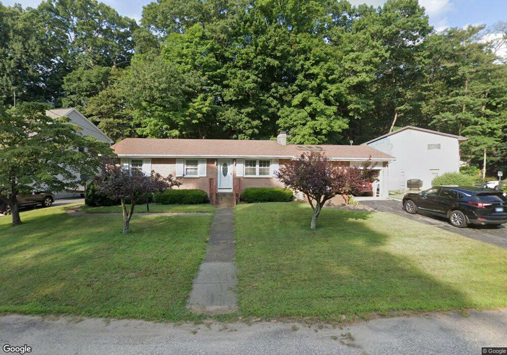 9 Rose Garden Ln, Norwich, CT 06360 - photo 1