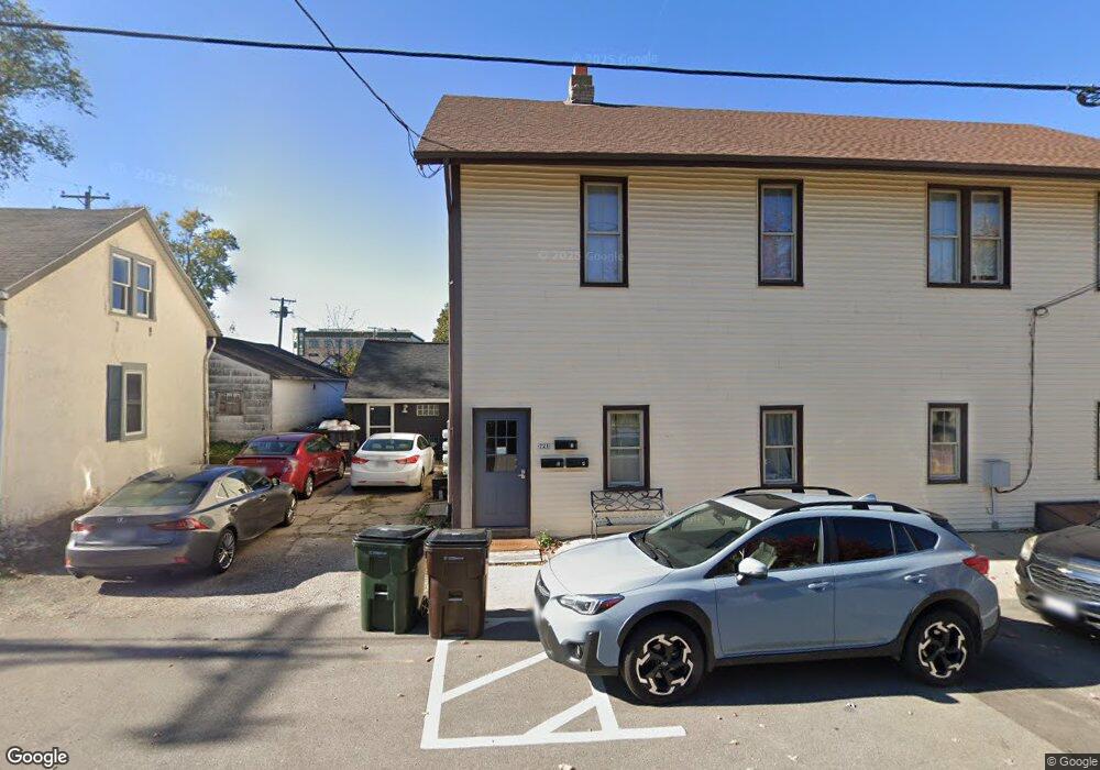 721 Oneida St, Delafield, WI 53018 - photo 1