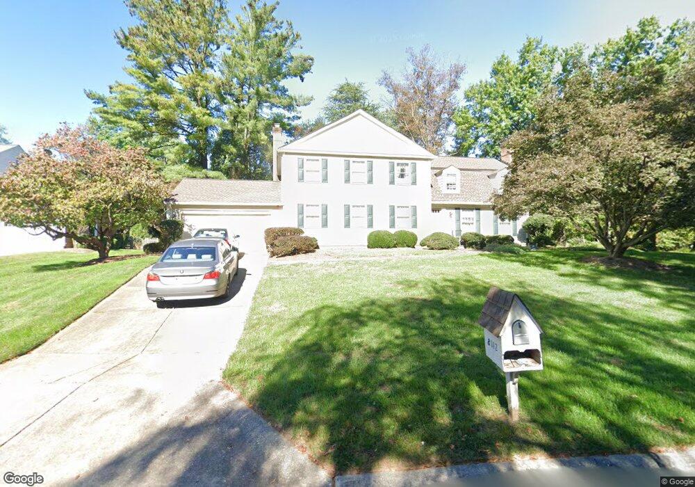 8112 Horseshoe Ln, Potomac, MD 20854 - photo 1