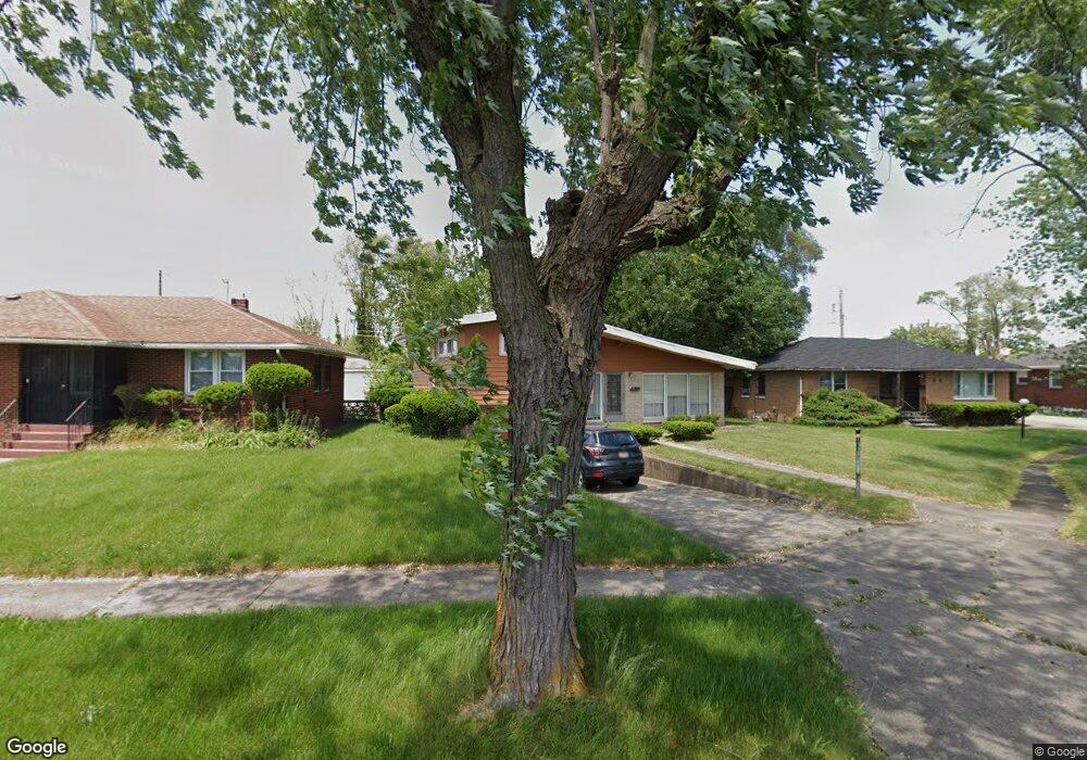 958 Charles Hawkins Dr, Gary, IN 46407 - photo 1