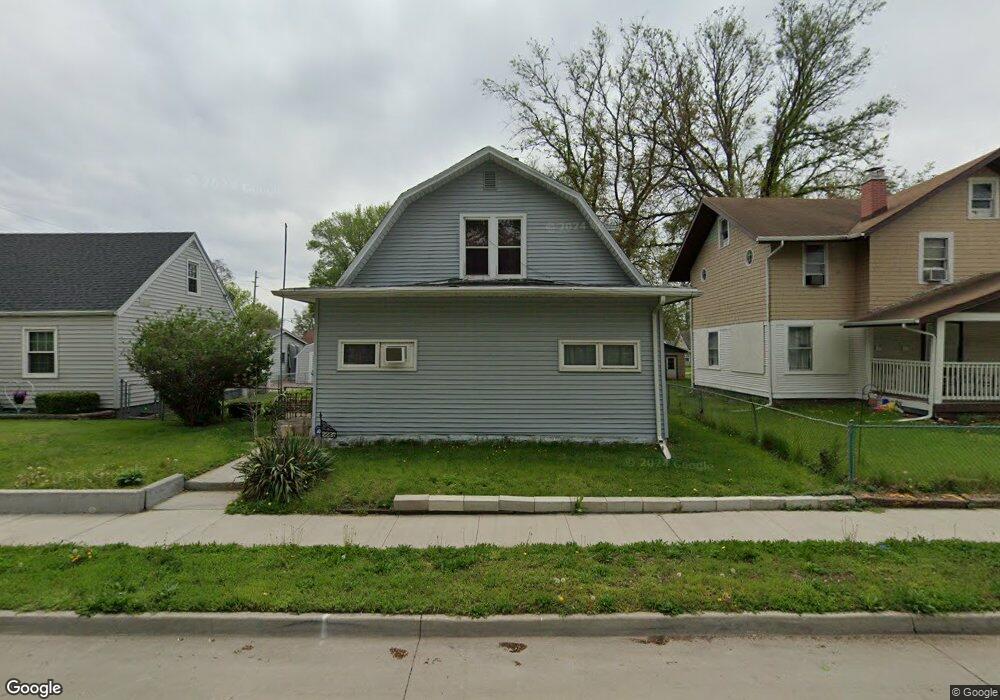 2237 E Walnut St, Des Moines, IA 50317 - photo 1