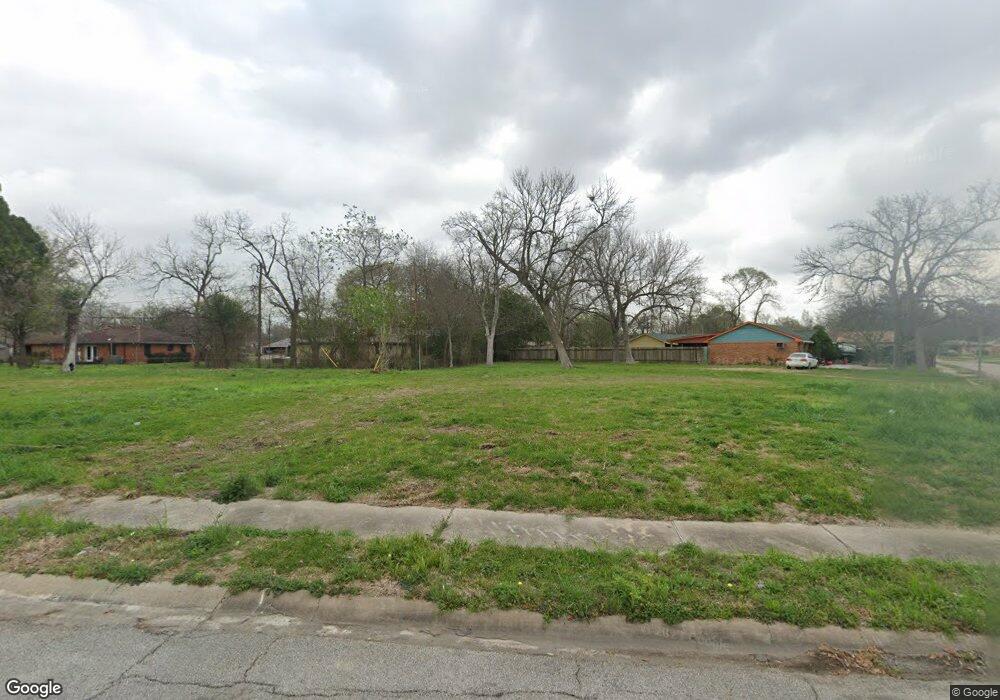 343 Glenburnie Dr, Houston, TX 77022 - photo 1