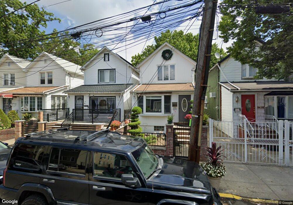 94-05 75th St, Ozone Park, NY 11416 - photo 1