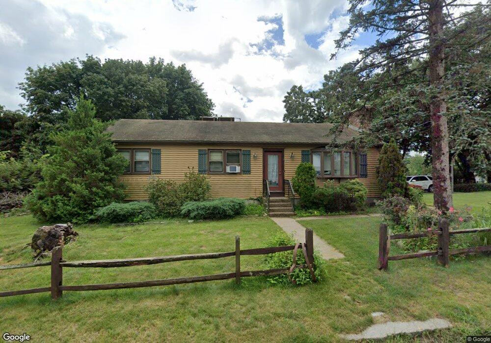 17 Janet Ave, Woonsocket, RI 02895 - photo 1