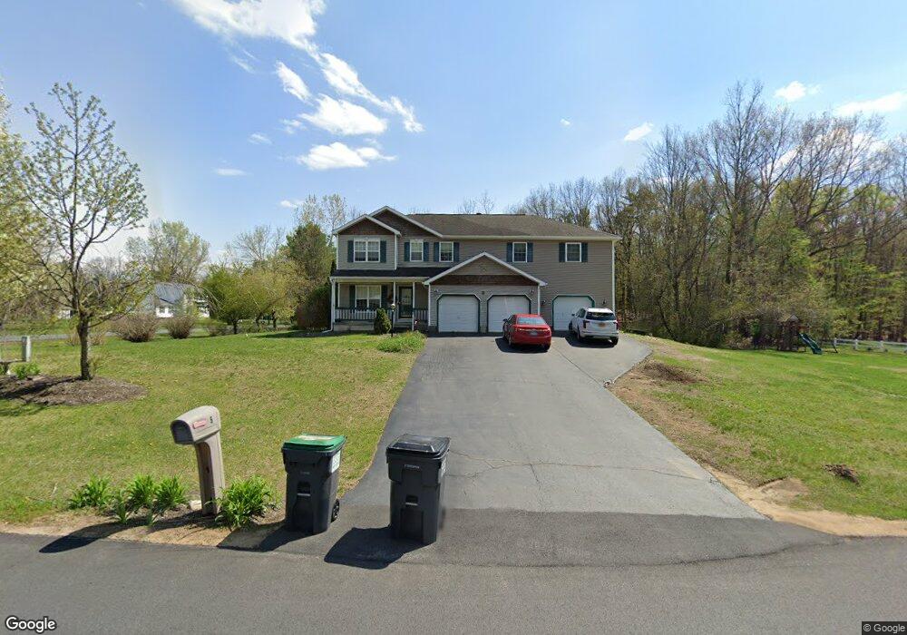 5 Oxford Dr, Saratoga Springs, NY 12866 - photo 1