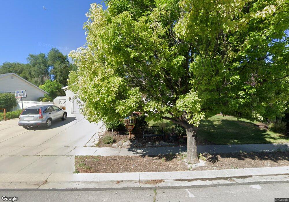 8382 Water Pointe Dr, West Jordan, UT 84088 - photo 1