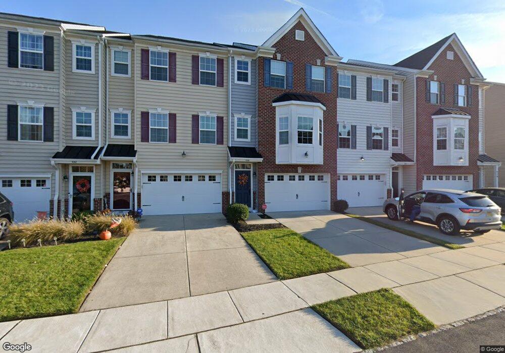 528 Boxwood Ln, Woodbury, NJ 08096 - photo 1