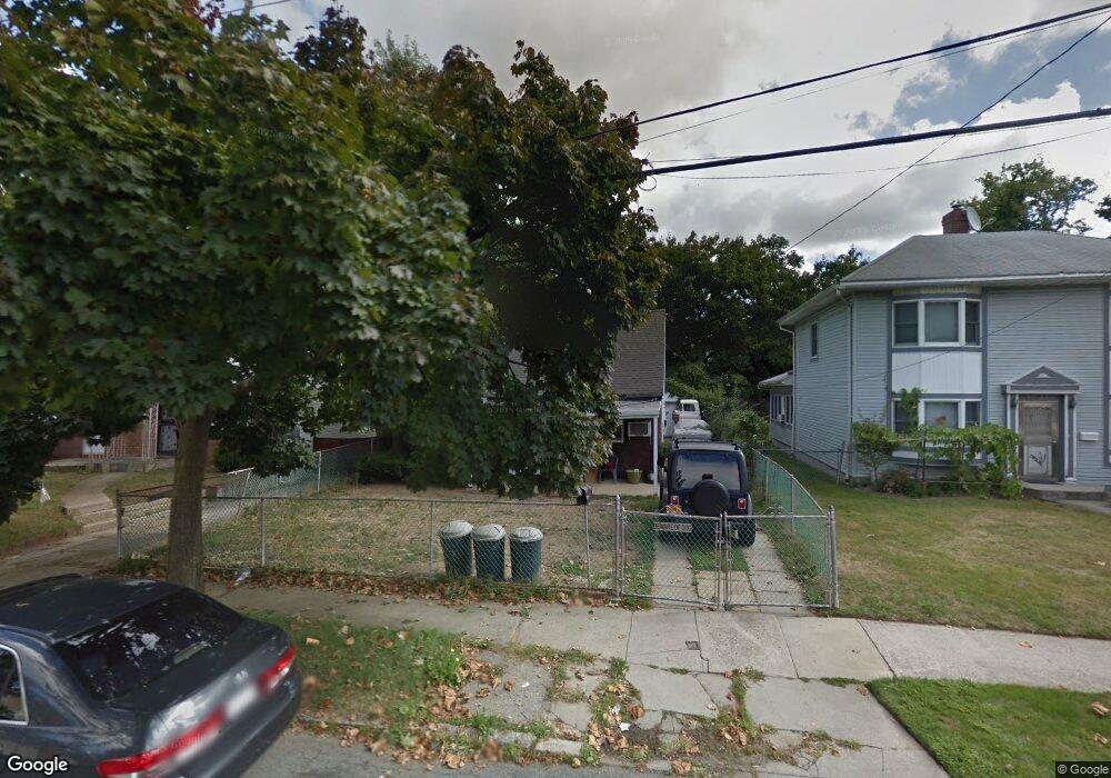 5717 256th St, Little Neck, NY 11362 - photo 1