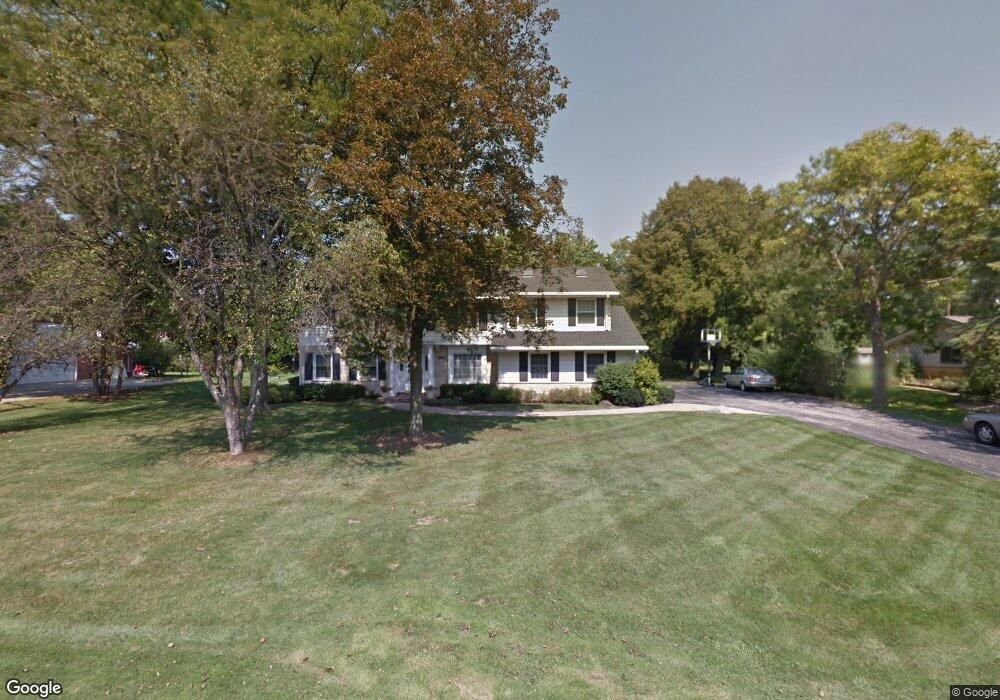 13160 Lee Ct, Elm Grove, WI 53122 - photo 1