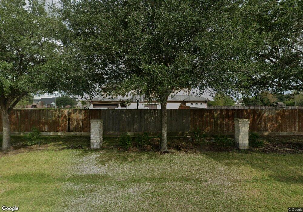 2880 Bridle Path Ln, Friendswood, TX 77546 - photo 1