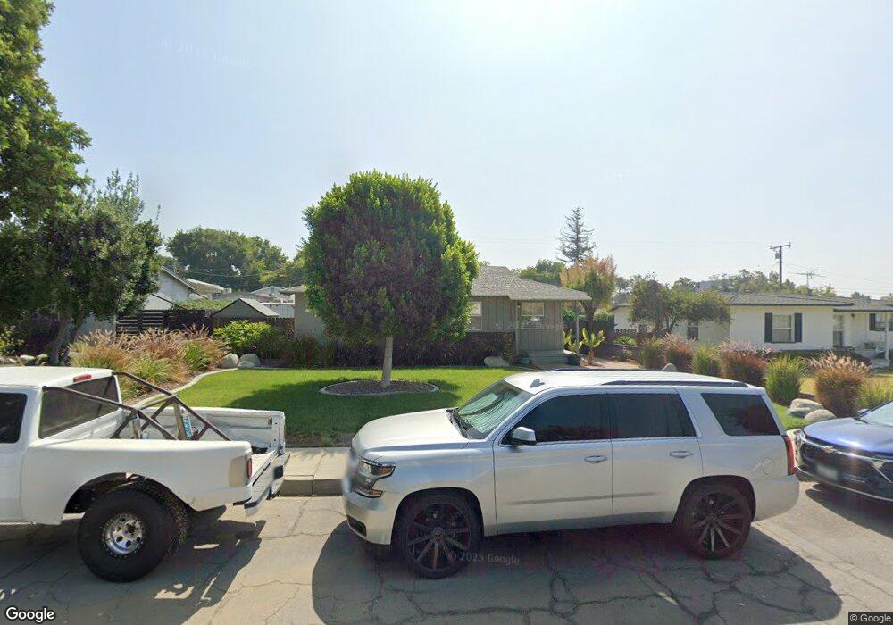 686 N Ukiah Way, Upland, CA 91786 - photo 1