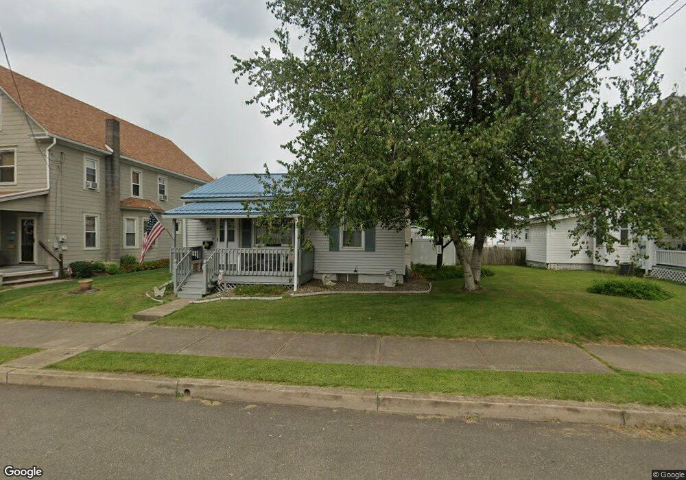 417 E 10th St, Berwick, PA 18603 - photo 1