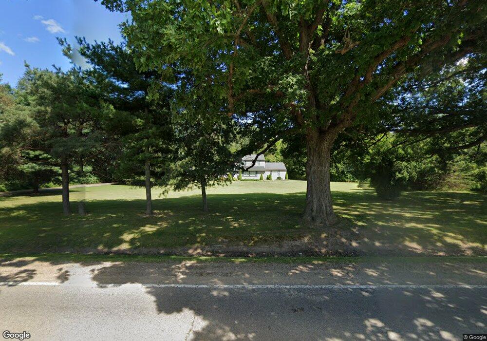 5550 N Latson Rd, Howell, MI 48855 - photo 1