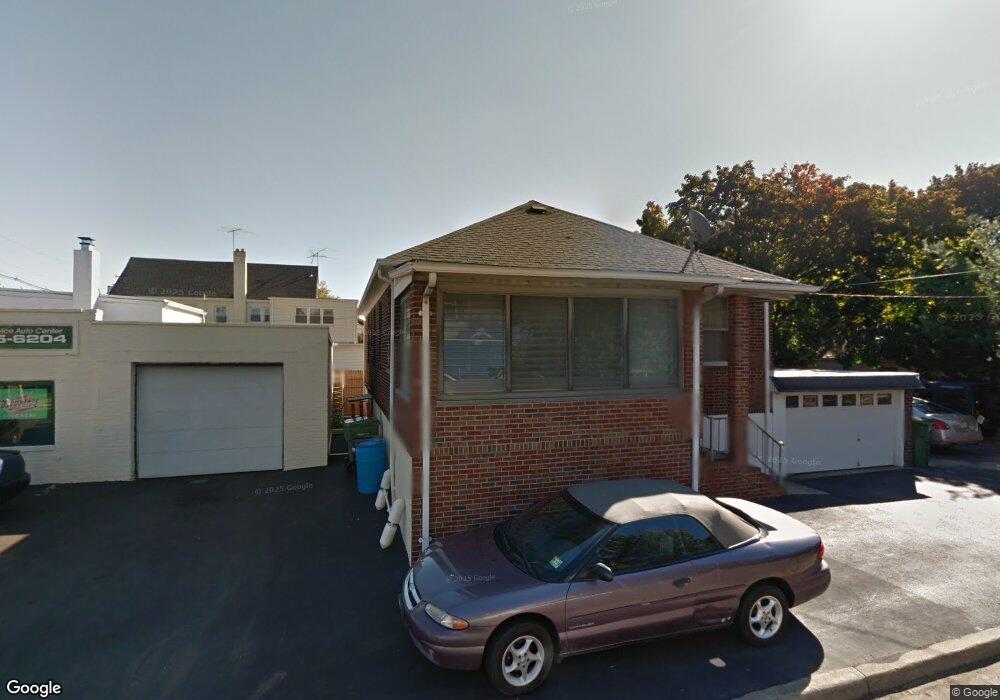 3 Garden St unit 3, Edison, NJ 08817 - photo 1