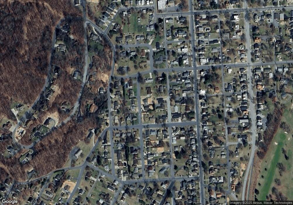 519 S Thomas St, Bedford, PA 15522 - photo 1