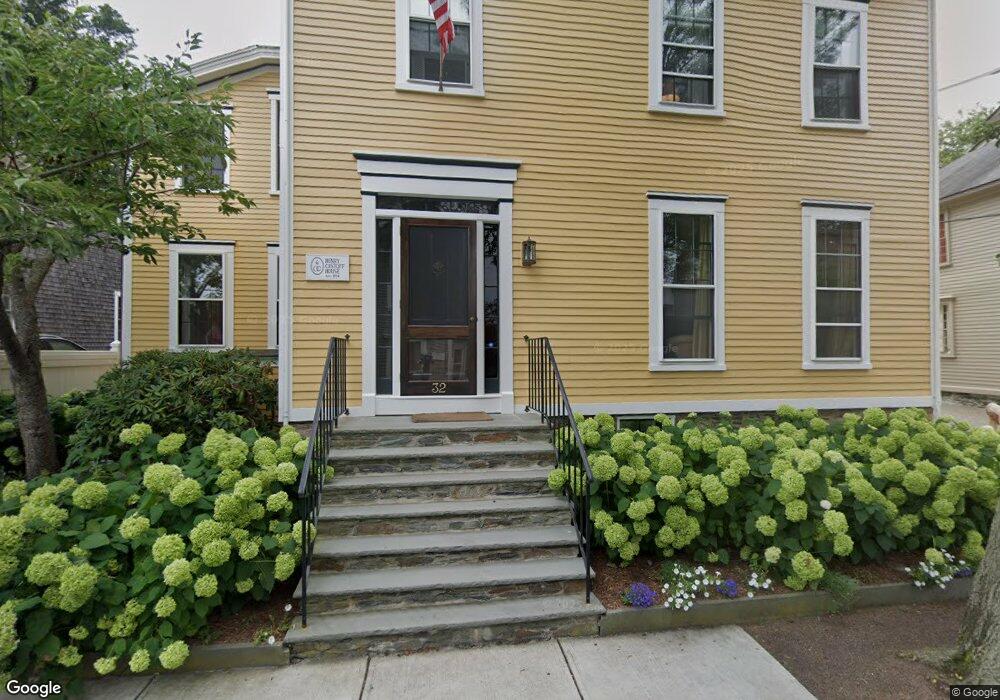 32 Division St, Newport, RI 02840 - photo 1