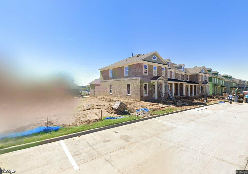 8752 Ice House Dr, North Richland Hills, TX 76180 - photo 1