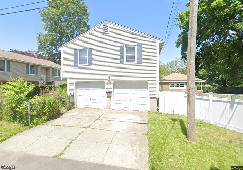 196 Cypress St unit 1, Fall River, MA 02720 - photo 1