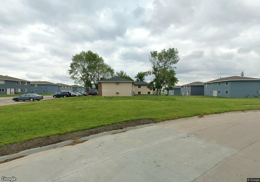 3953 21st Avenue Place SW unit 3, Cedar Rapids, IA 52404 - photo 1