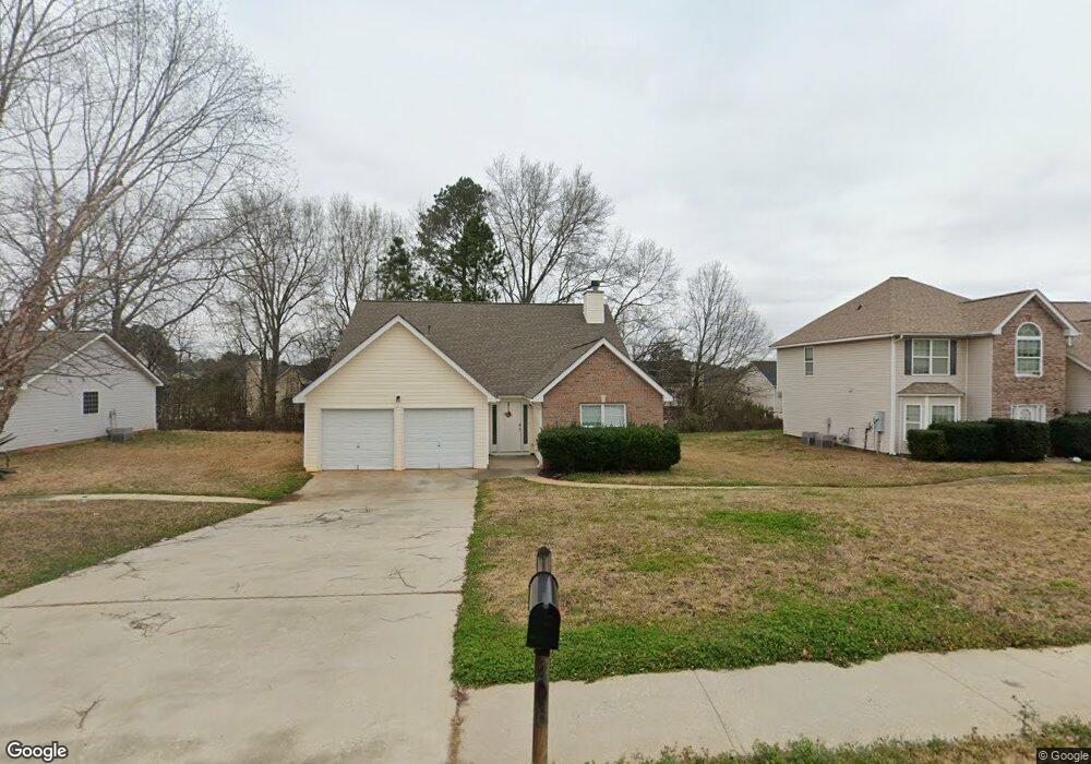 206 Nadia Ct unit 27, Locust Grove, GA 30248 - photo 1