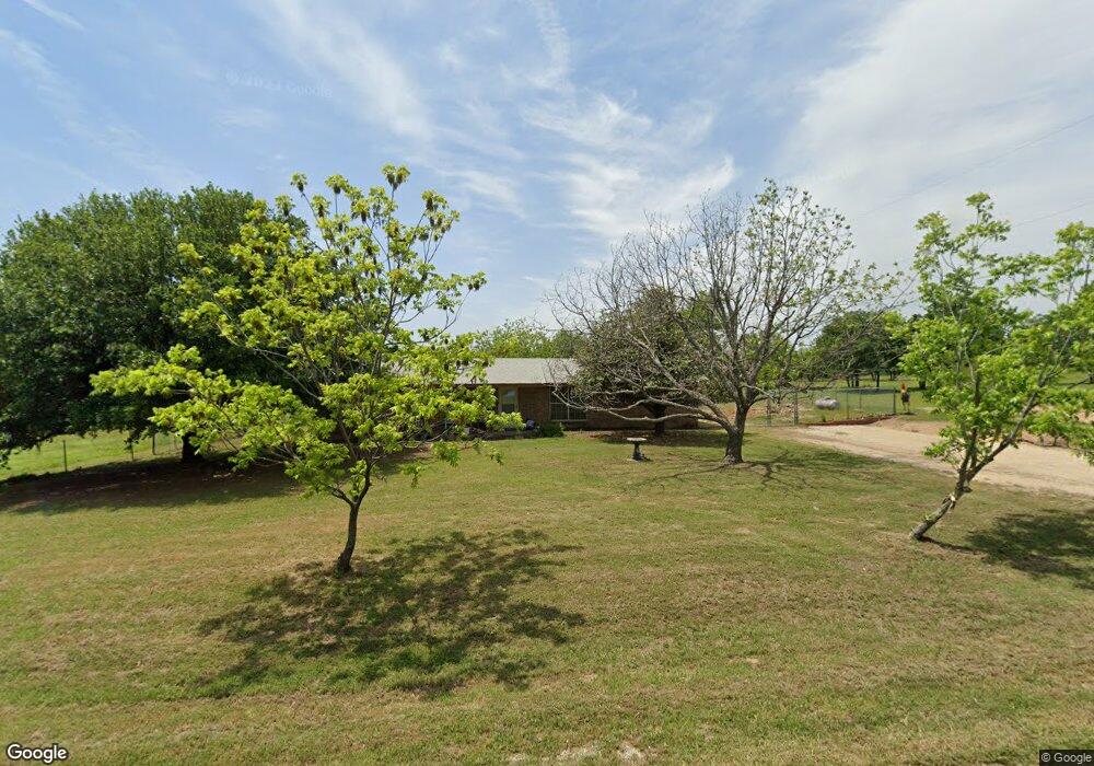 6712 Anns Ln, Weatherford, TX 76085 - photo 1