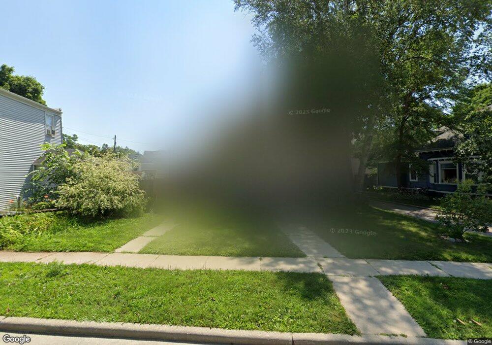 1905 Michigan Ave, Manitowoc, WI 54220 - photo 1