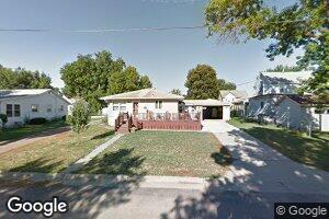 209 S Cherry St, Lennox, SD 57039