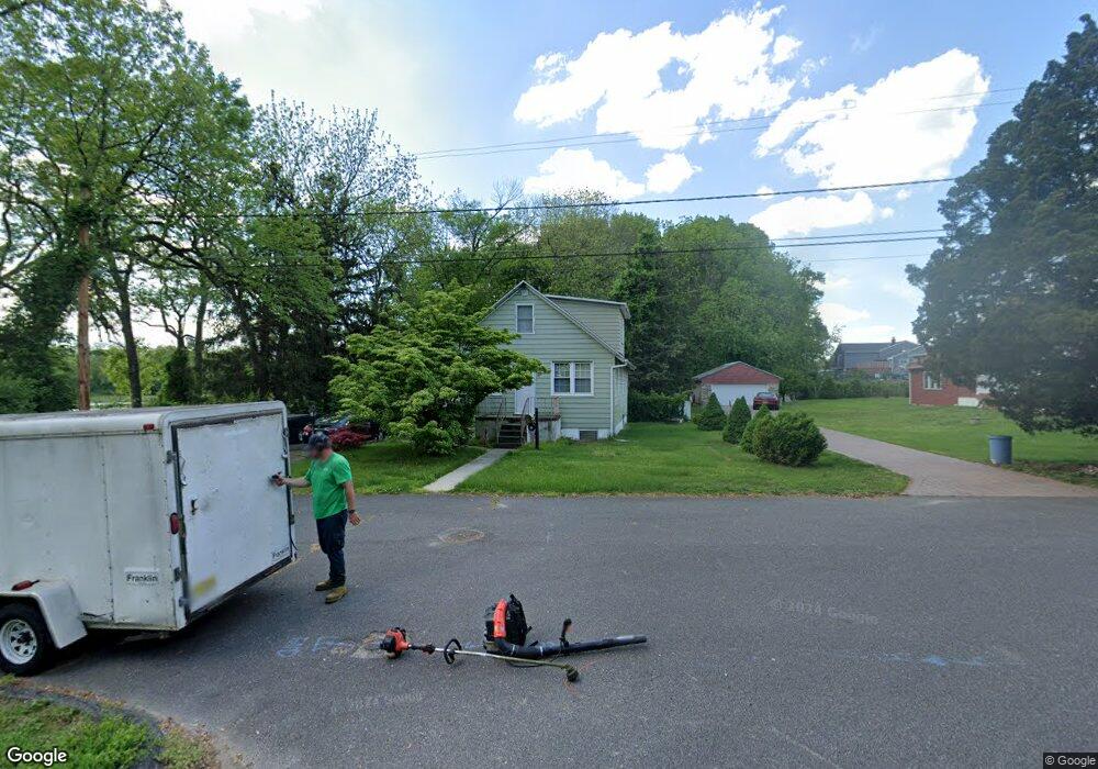 811 Hirsch Ave, Runnemede, NJ 08078 - photo 1