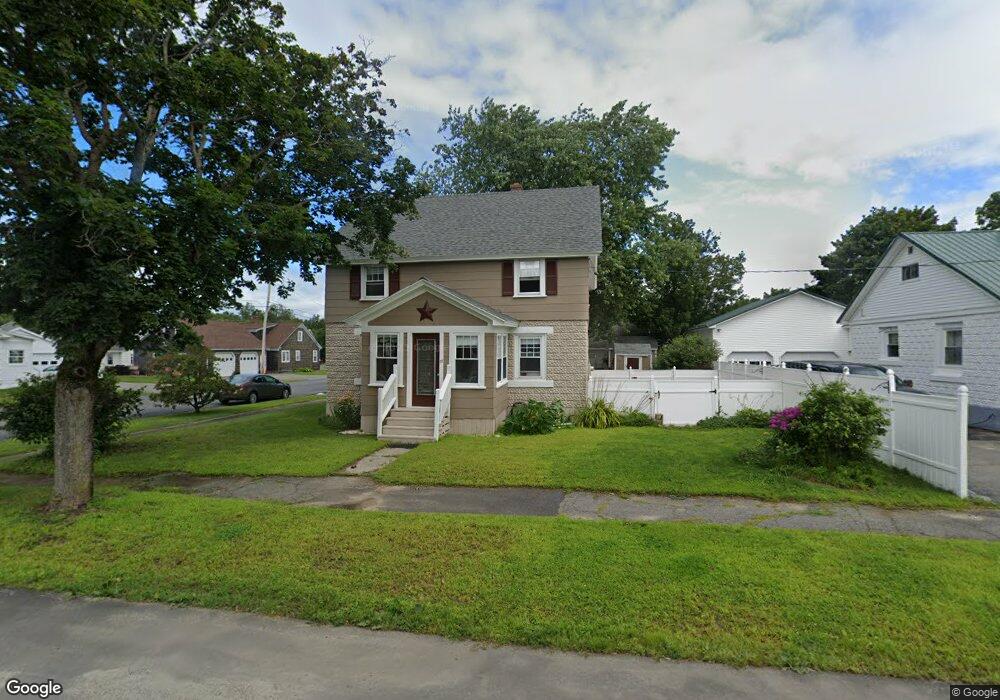 37 Maple St, Millinocket, ME 04462 - photo 1