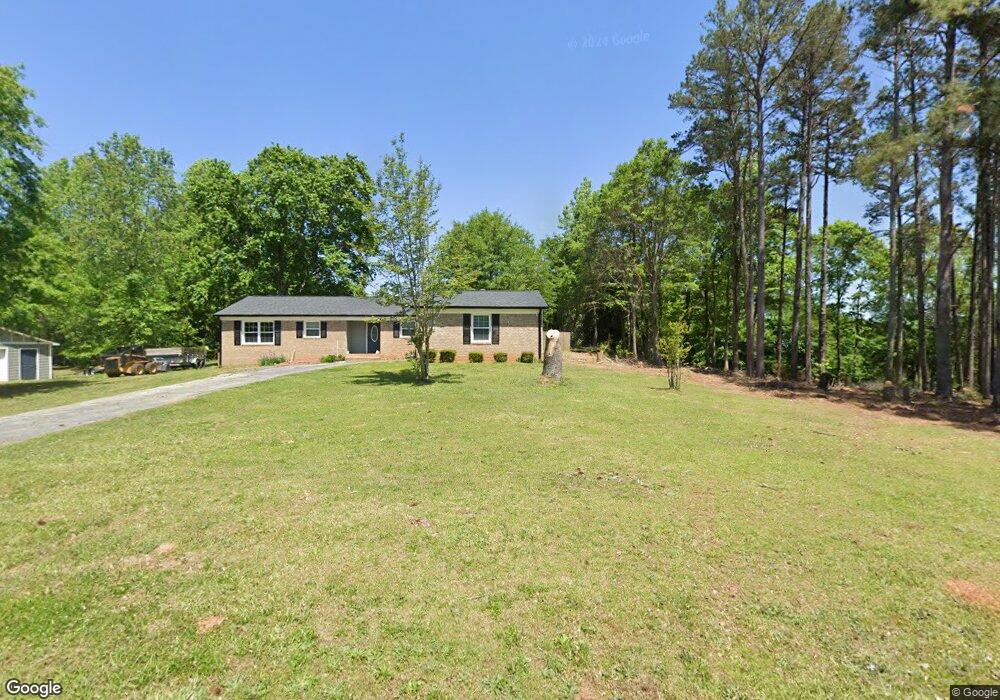 417 Jeffords Rd, Winder, GA 30680 - photo 1