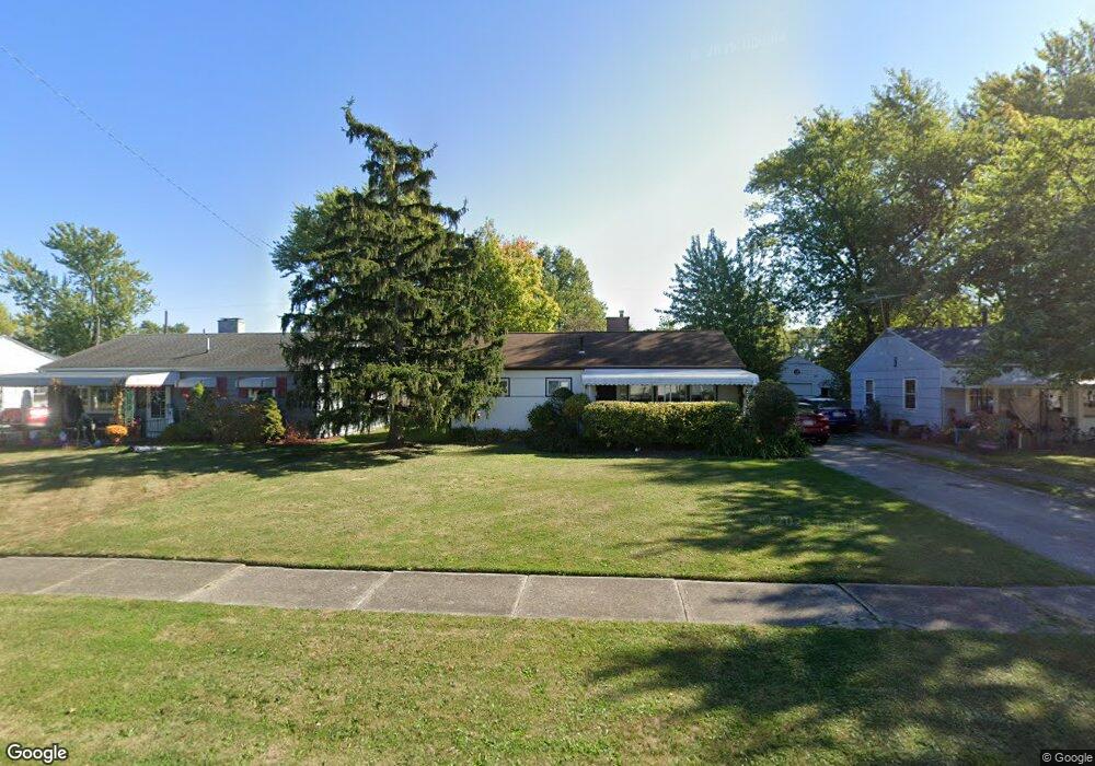 4421 Camden Ave, Lorain, OH 44055 - photo 1