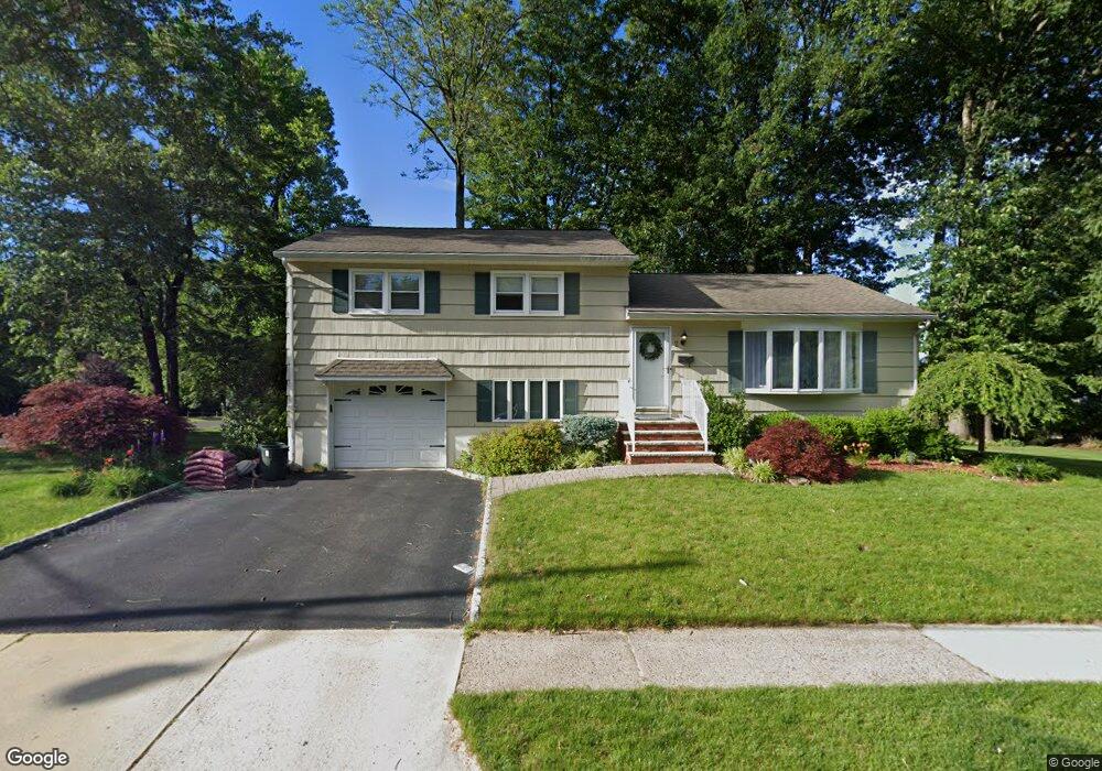 2 Smithfield Rd, Waldwick, NJ 07463 - photo 1