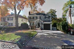 23 Mitchell Ave, Roseland, NJ 07068