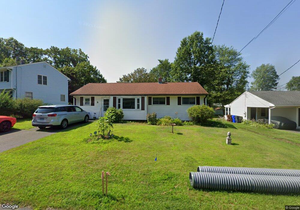 9 Yale Dr, Enfield, CT 06082 - photo 1