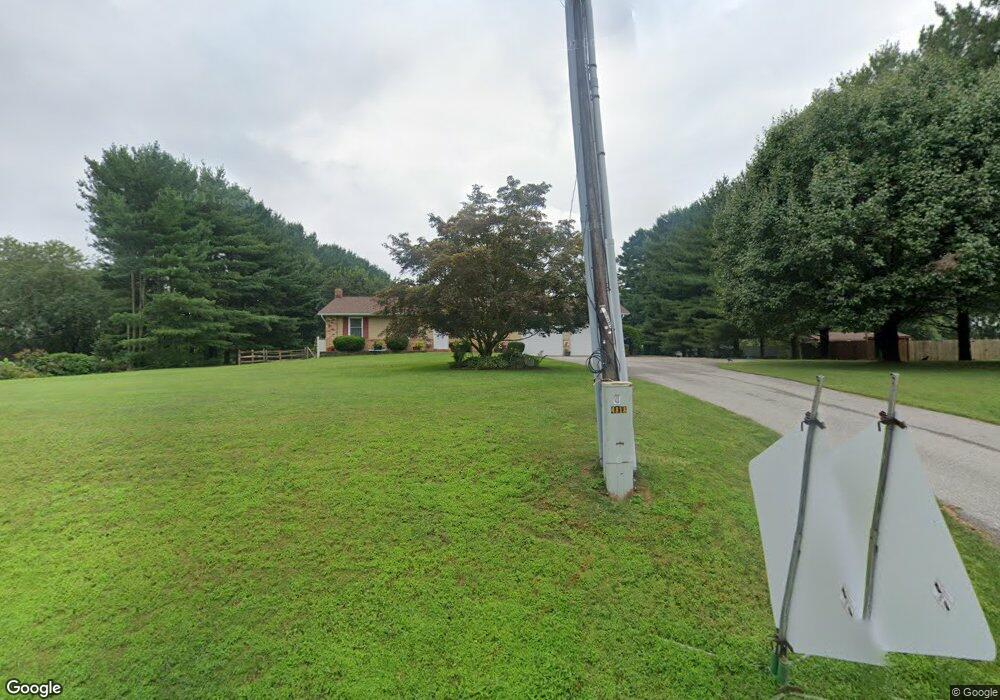 4818 Bartholow Rd, Sykesville, MD 21784 - photo 1