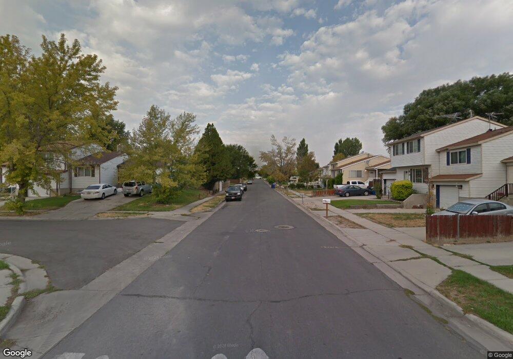 1370 W Twin Oaks Dr, West Jordan, UT 84088 - photo 1