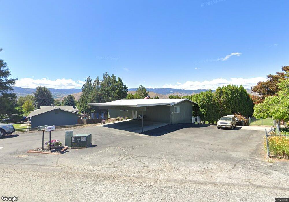 512 N Larch Ave, East Wenatchee, WA 98802 - photo 1