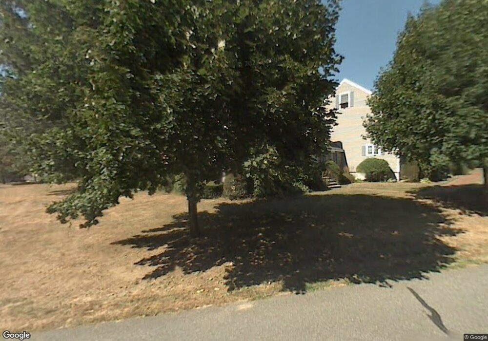 1 Captain Cook Way, Plaistow, NH 03865 - photo 1