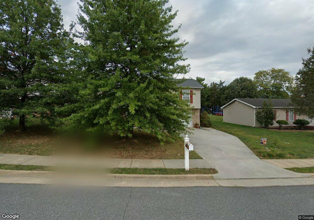 1752 Parklawn Dr, Harrisonburg, VA 22801 - photo 1