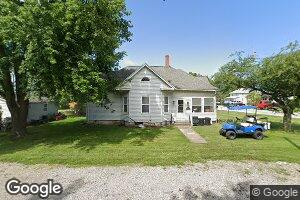 207 E 2nd St, Gridley, IL 61744
