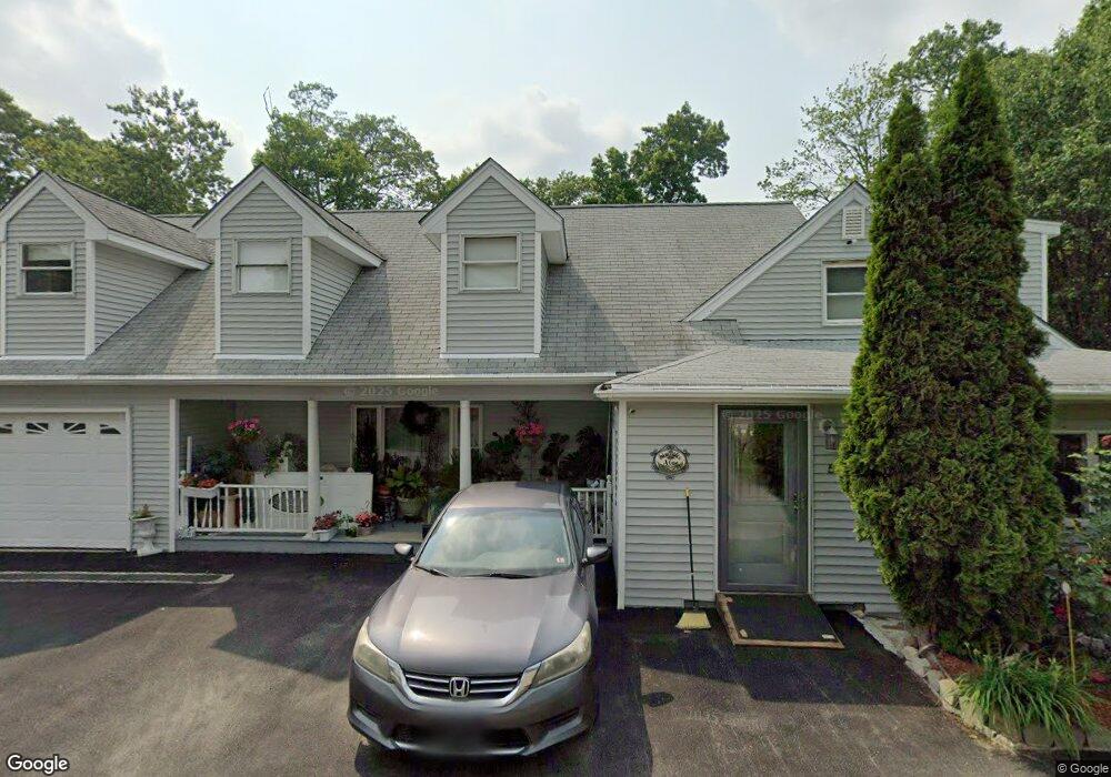 58 2nd St unit SECOND FLR, Dracut, MA 01826 - photo 1