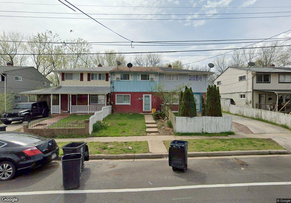 6833 Forest Terrace, Hyattsville, MD 20785 - photo 1