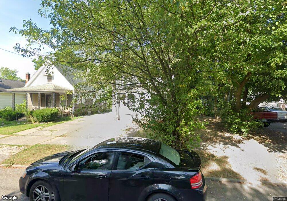 115 Lahoma St, Lansing, MI 48915 - photo 1