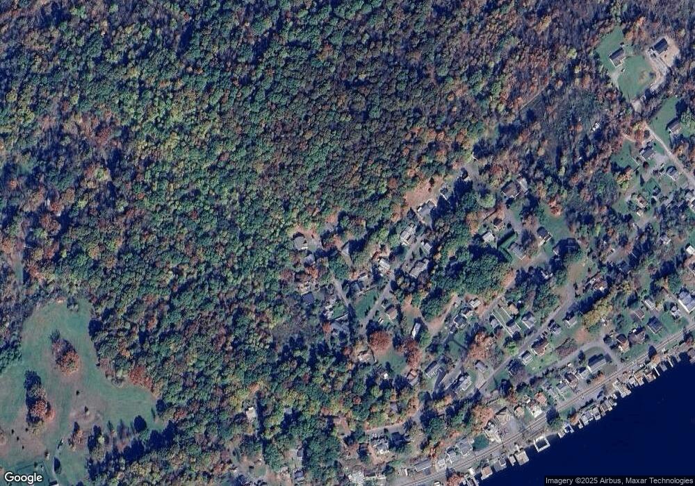 25 Spruce St, Harveys Lake, PA 18618 - photo 1